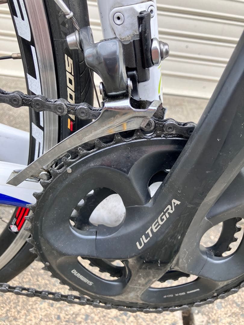 PINARELLO FP QUATTROフルカーボン2013手渡し希望