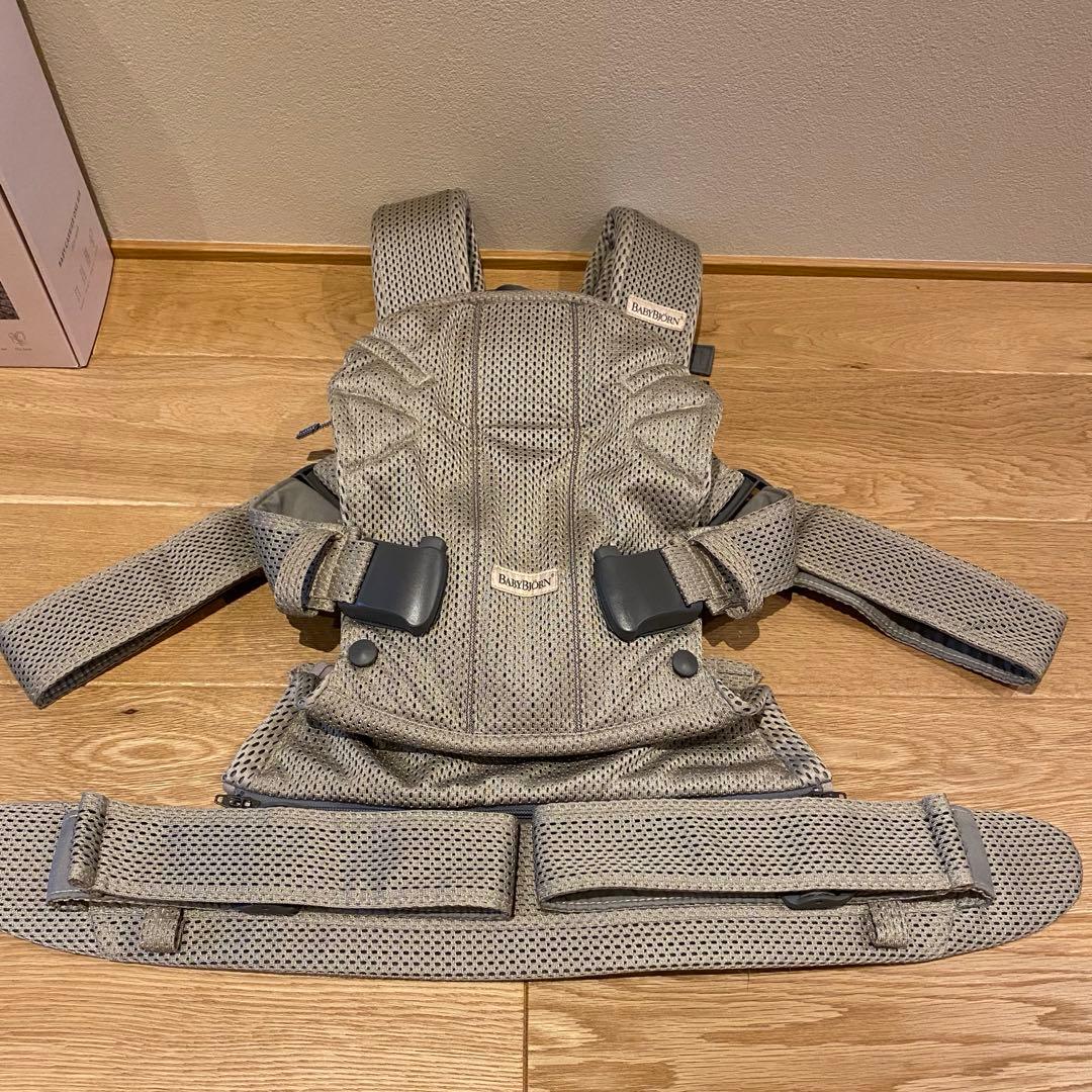 【 BABY BjORN 】 ONE KAI Air メッシュ　グレーベージュ