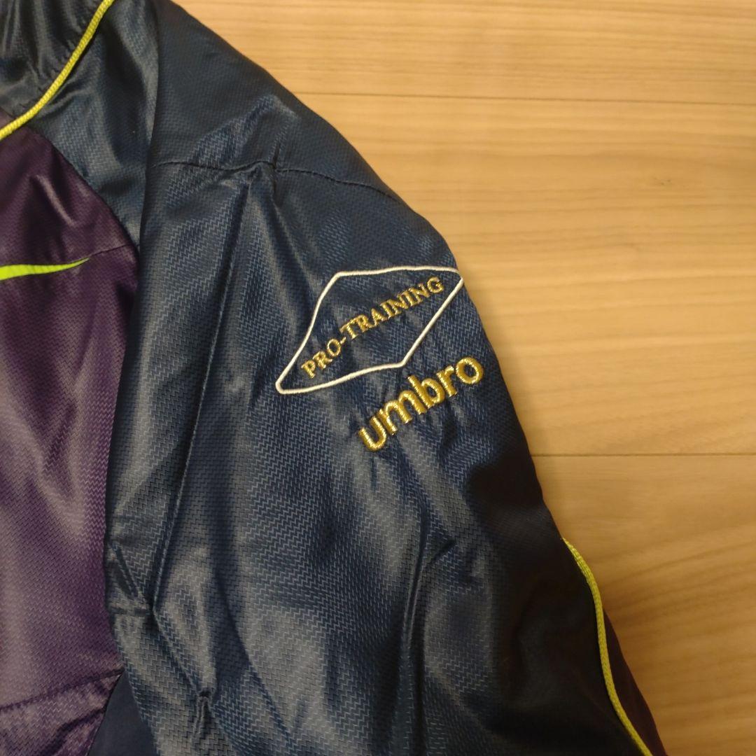 UMBRO 中綿 ピステ ウィンドブレーカー Lサイズ 上下 セットアップ　美品