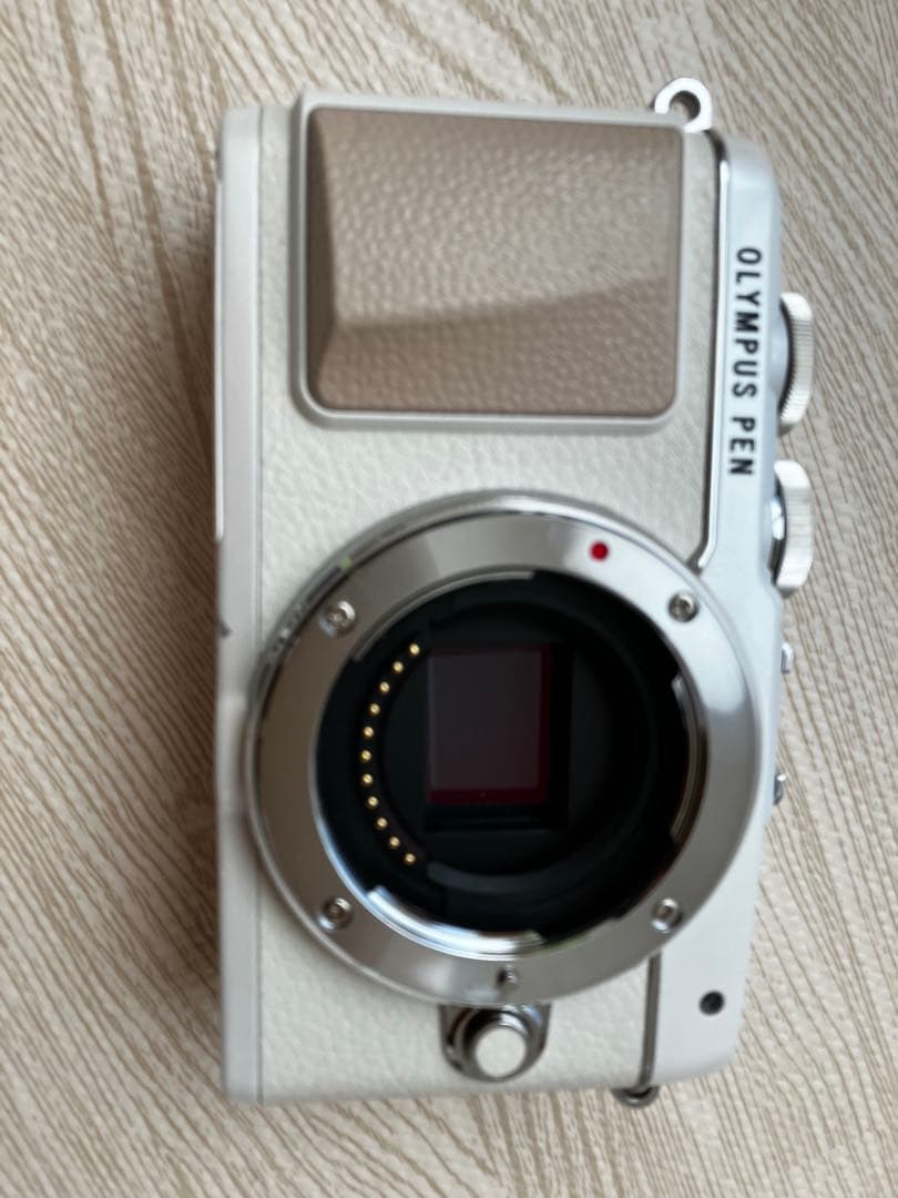 OLYMPUS PEN Lite e-pl7 ミラーレス一眼　ジャンク品