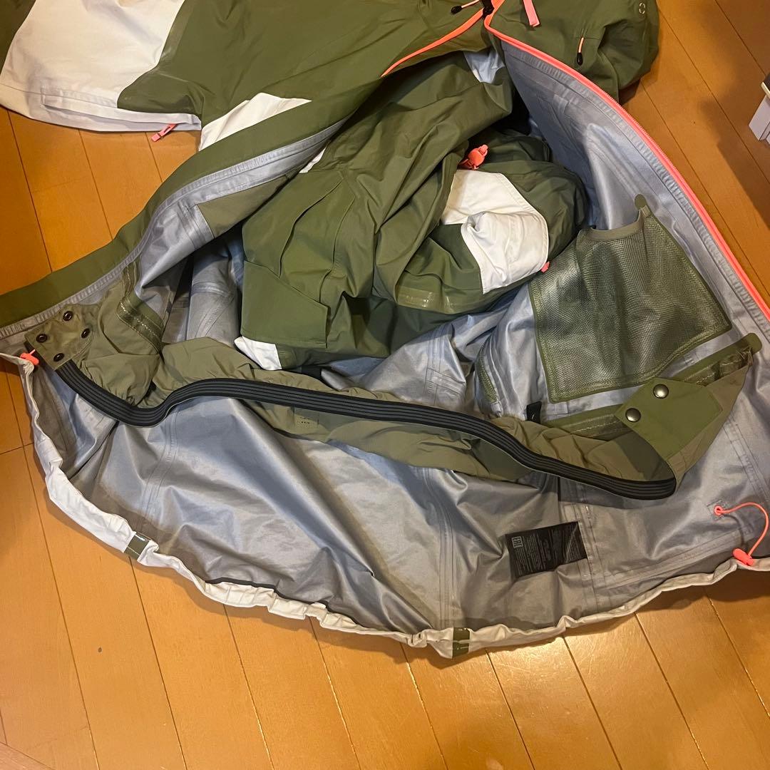 BURTON GORE-TEX ジャケットとビブパンツセット S