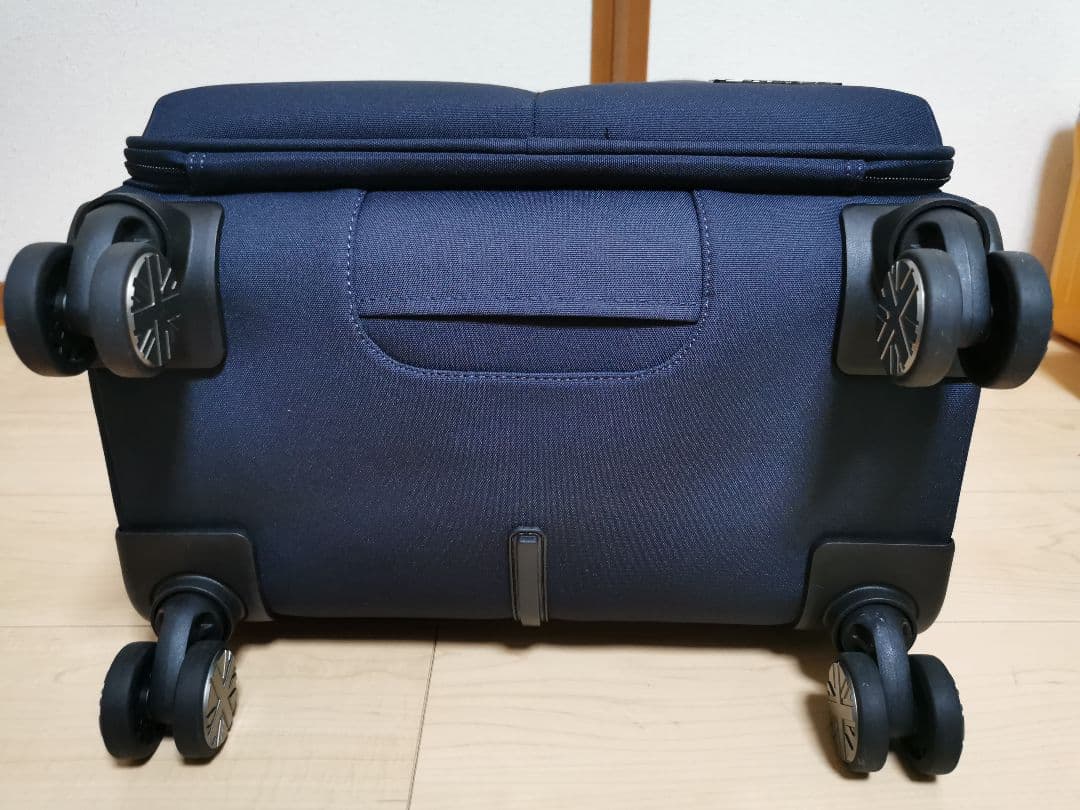 ミチコロンドン　スーツケース　新品、未使用