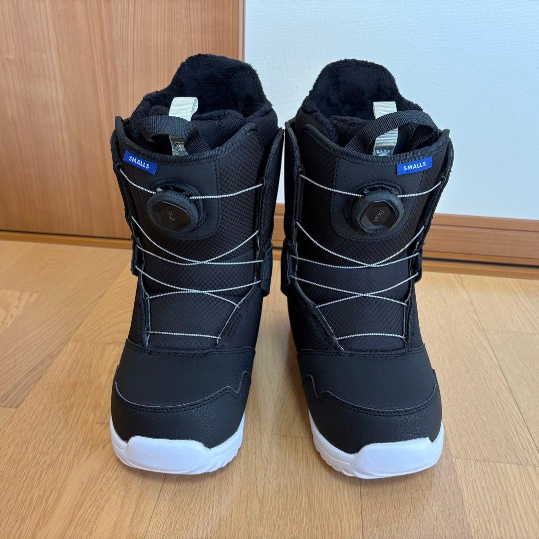 【新品】BURTON Smalls スノーボードブーツ（ジュニア）25.0cm