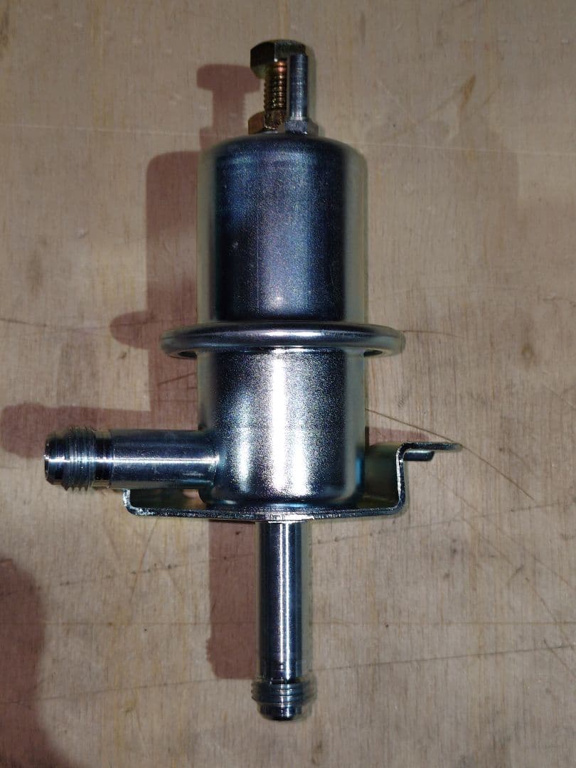 ニスモ　調整式プレッシャーレギュレーター　未使用品