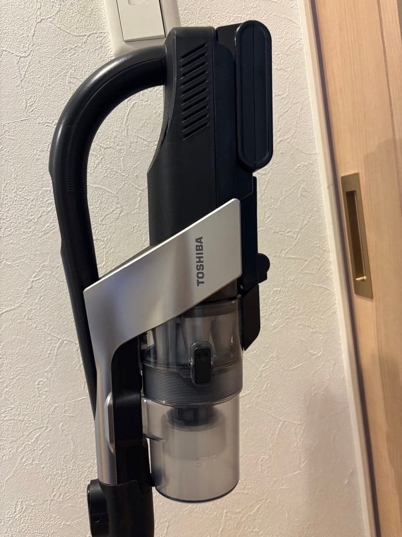 東芝 VC-CLX350 24年製バッテリー未使用近　分解清掃済　綺麗