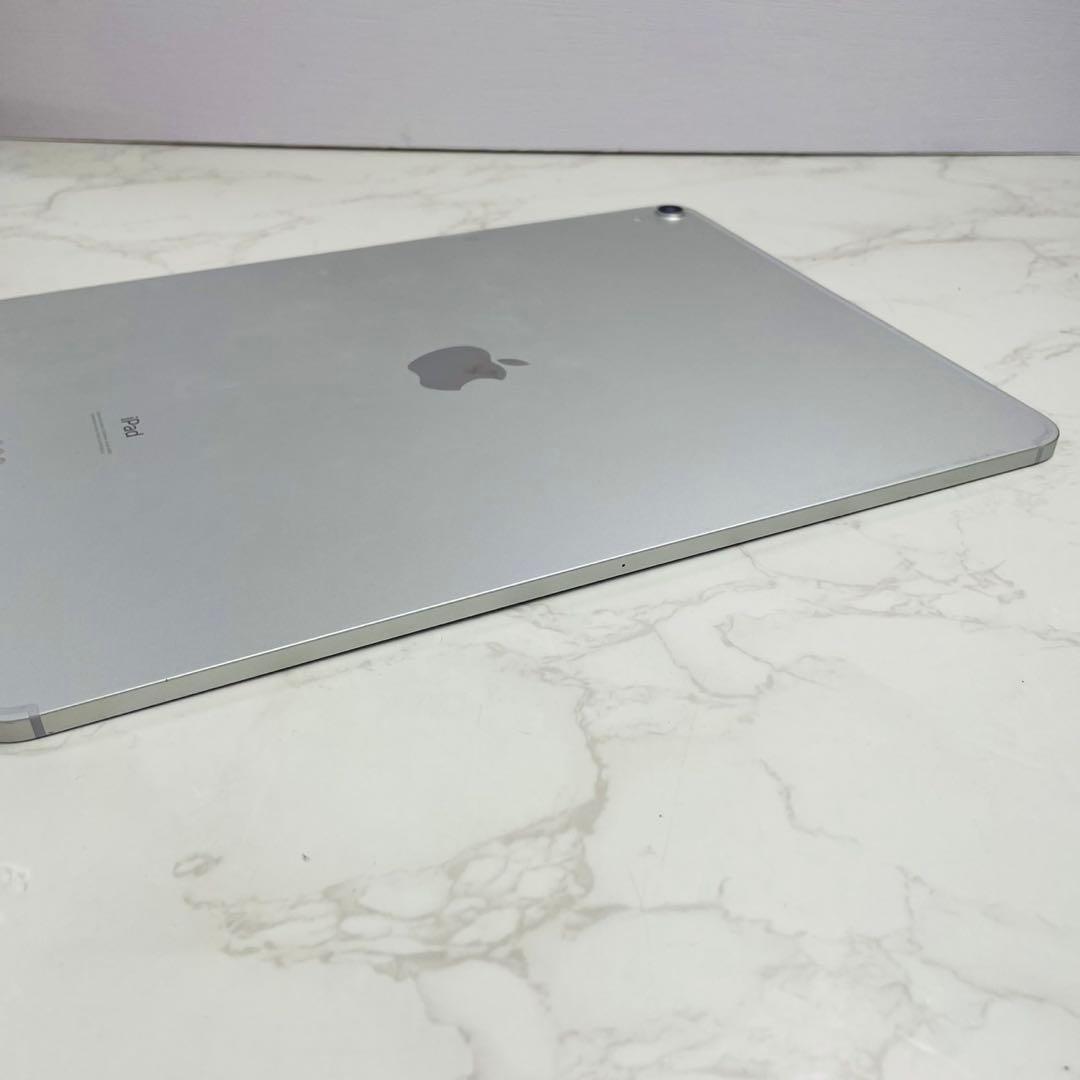 iPad Pro 第3世代 12.9インチ 64GB MTHP2J/A