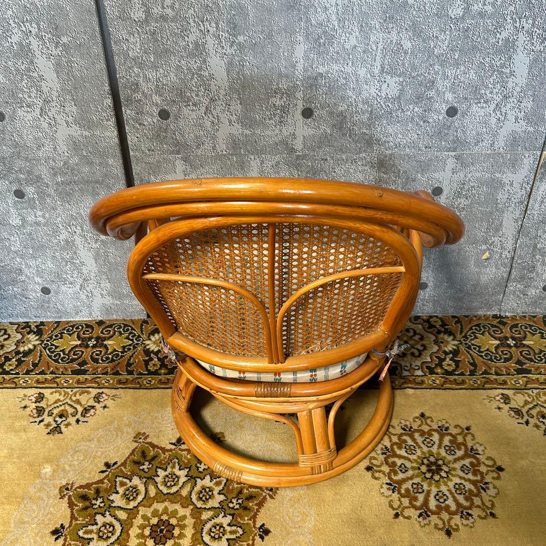 ꧁籐家具꧂回転式ラタン高座椅子&ガラステーブルセット アーム チェア クッション