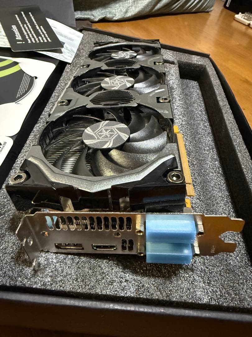 AORUS RX 5700XT 8GB + gtx 780 (ジャンク)