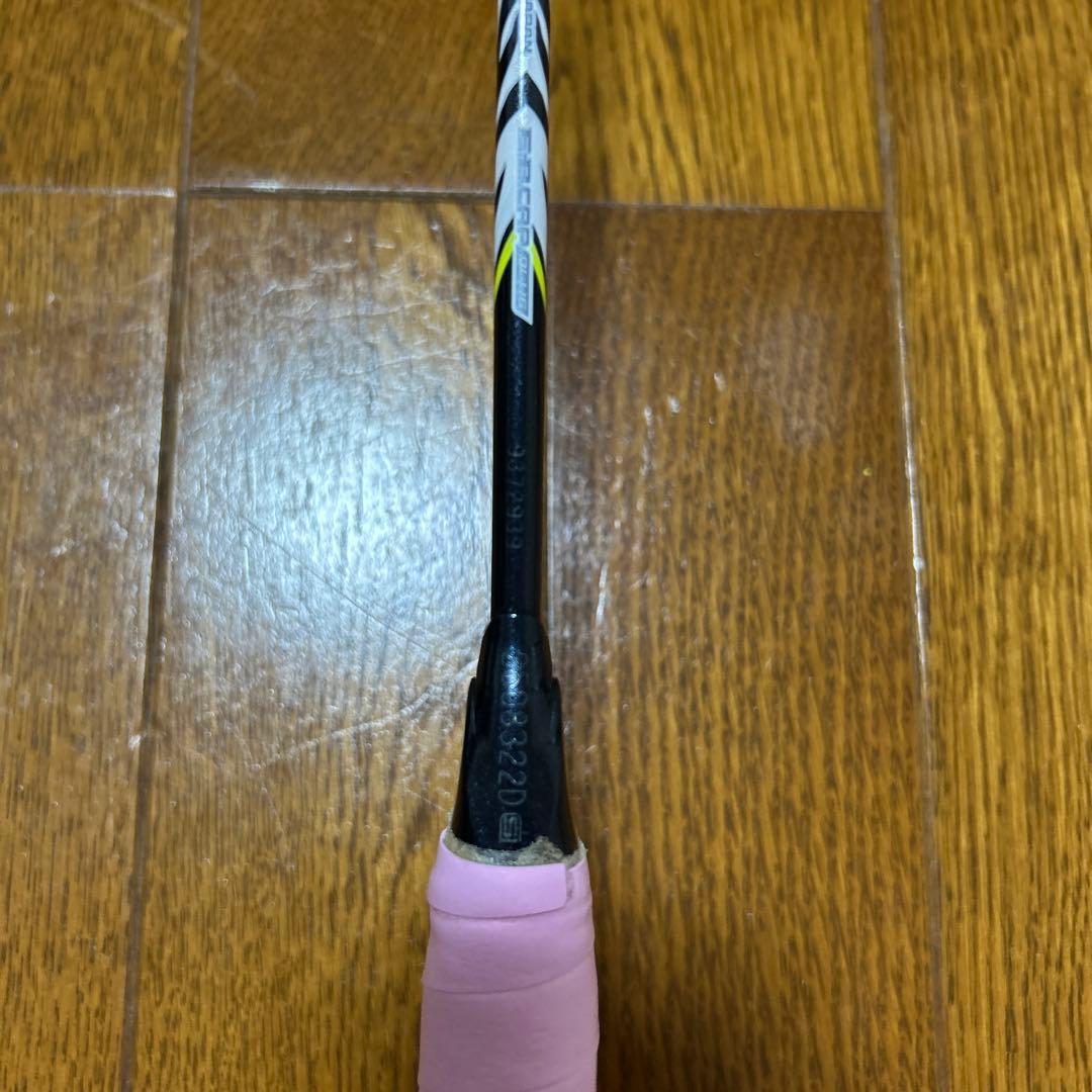 バドミントンラケット アストロックス99PRO ピンク グリップ