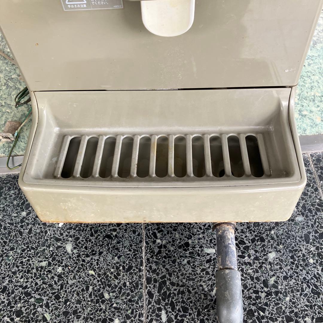 ホシザキ HOSHIZAKI 60kgチップアイスディスペンサー DCM-60G