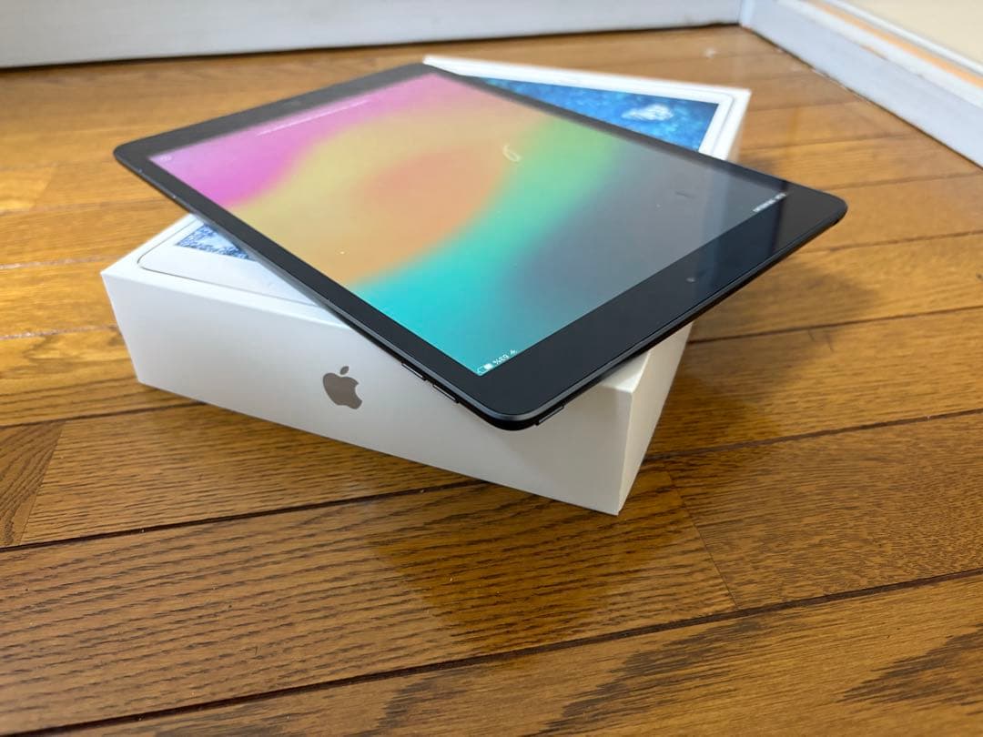 Apple Ipad 第8世代 32GB バテッリー容量96%