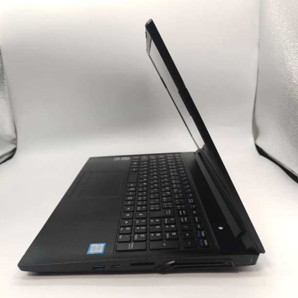 グラボ有 16GB フルHD 15 マウス i7-9 SSD256GB オフィス