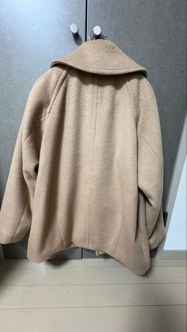 カシミヤブレンドウールミドルピーコート
