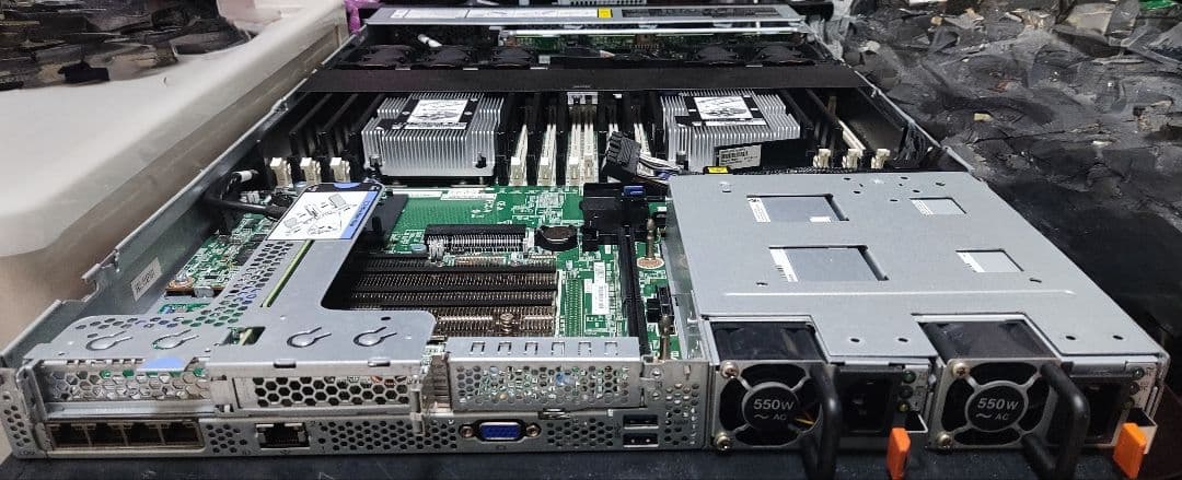 40コア80スレッド(48コア変更可)/1Uシャーシラックサーバー lenovo