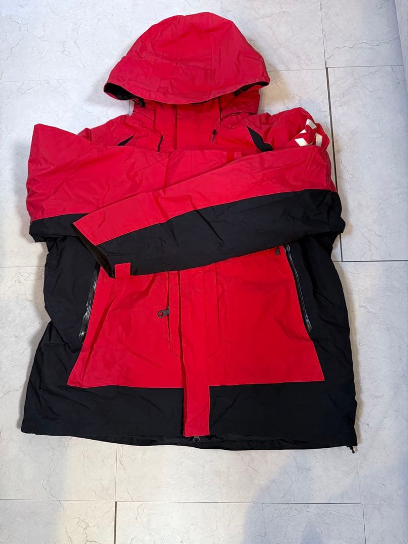 ⭐︎ダイワ⭐︎XL 赤/黒 フィッシング用に⭐︎フード付き『上下セット』