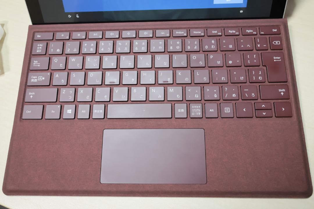 【超美品】Surface Pro6 i5 8G 128GB タイプカバーおまけ付