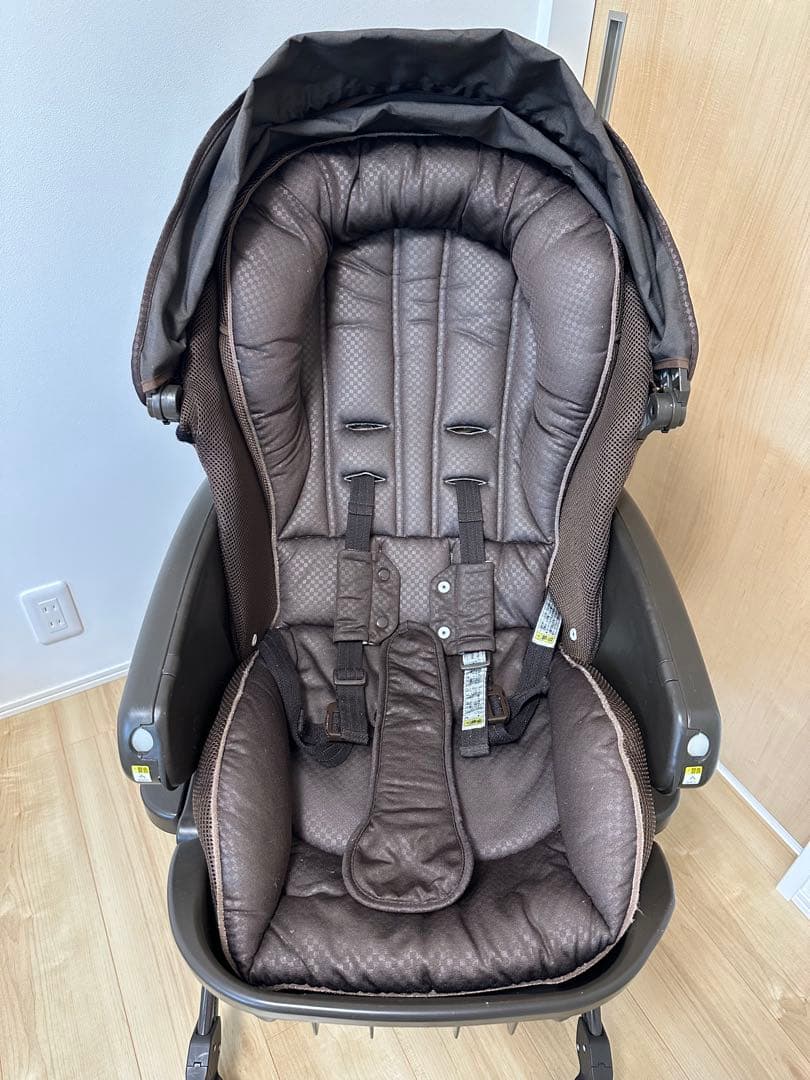 ☆美品☆アップリカ　ユラリズム オート プレミアム プラス　フォルテシモ