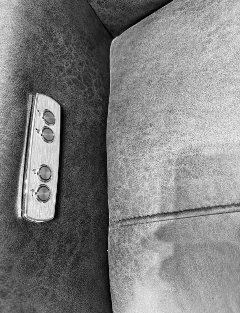 【新品未使用】【送料込み】電動リクライニングチェアレザーテック革　人気カラー