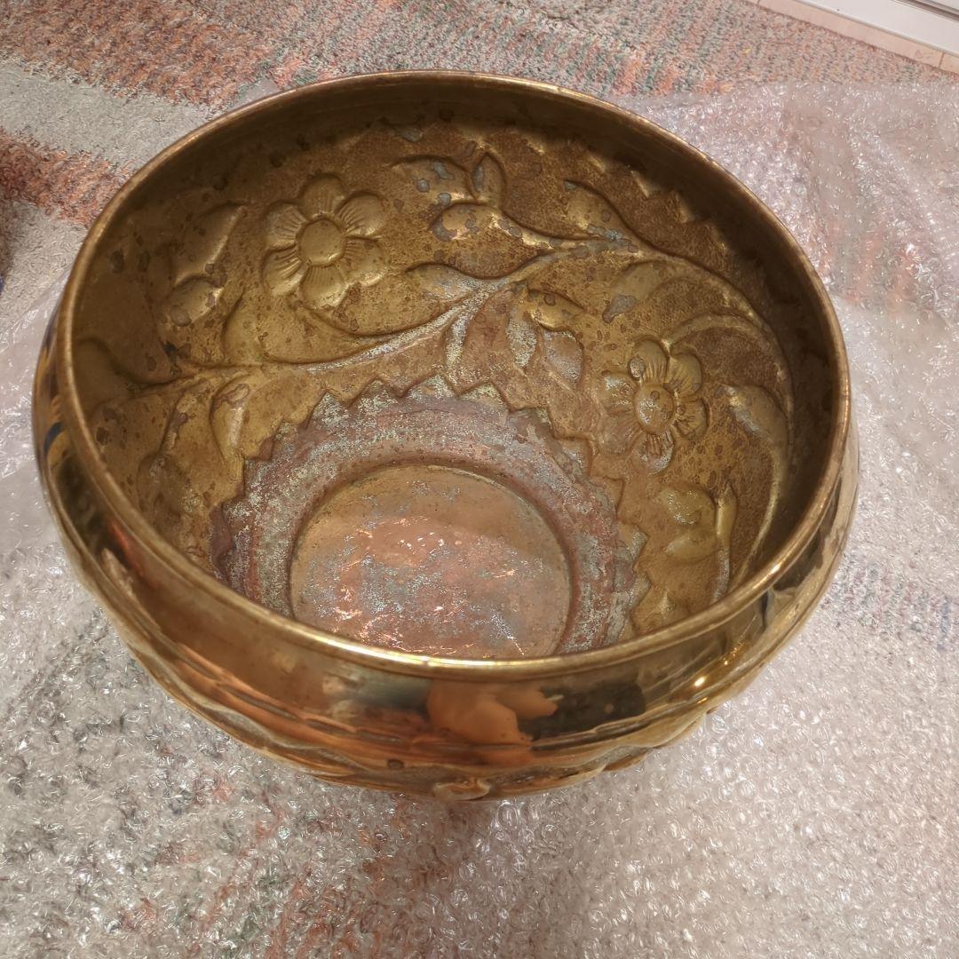 ブラス製アンティーク　アラブ製打ち出し細工植木鉢カバー（大）