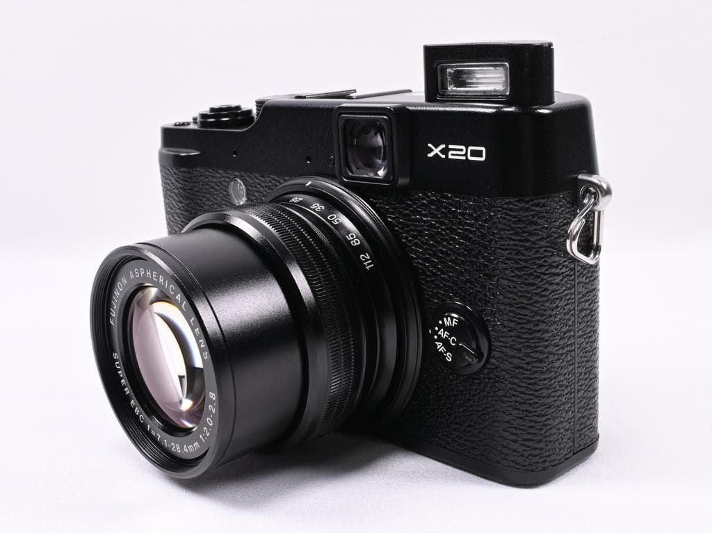 【美品】 フジフイルム FUJIFILM X20