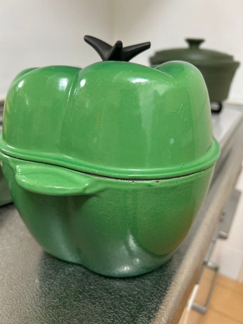 ル・クルーゼ　ピーマン