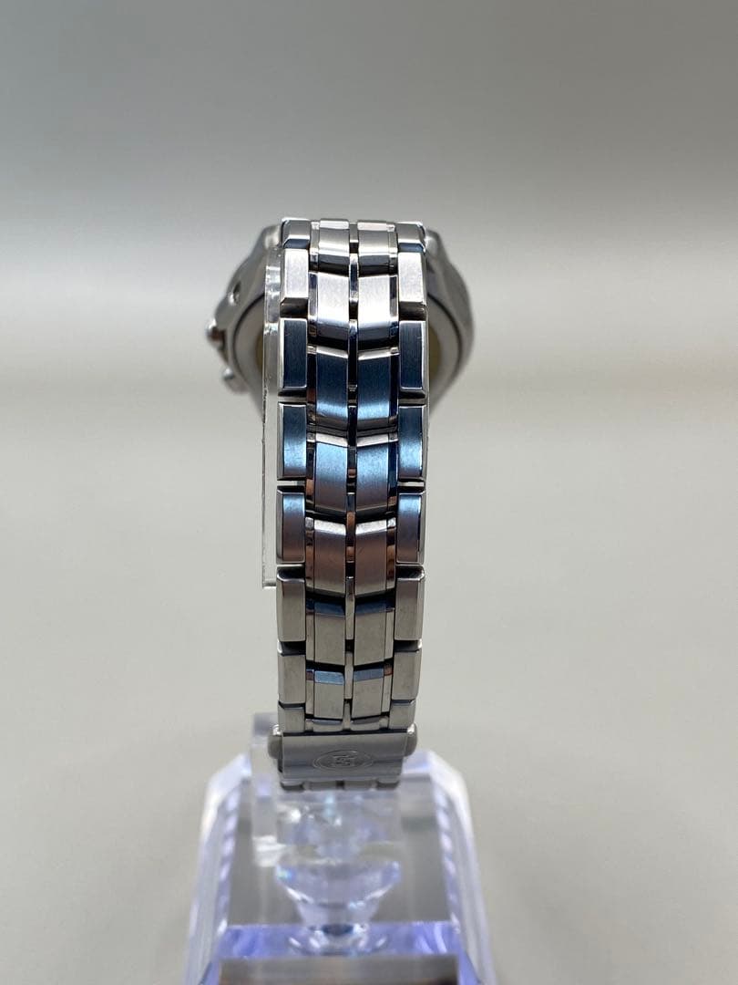 Citizen シルバー 高級ライン「EXCEED」シリーズの腕時計 H330