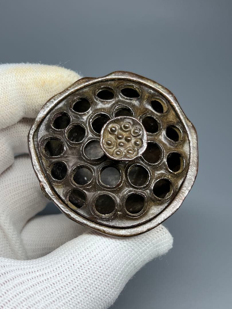 中国古美術　香道具　古銅　蓮華形　細工　小型　香炉　在銘　仏具　古玩　置物　唐物