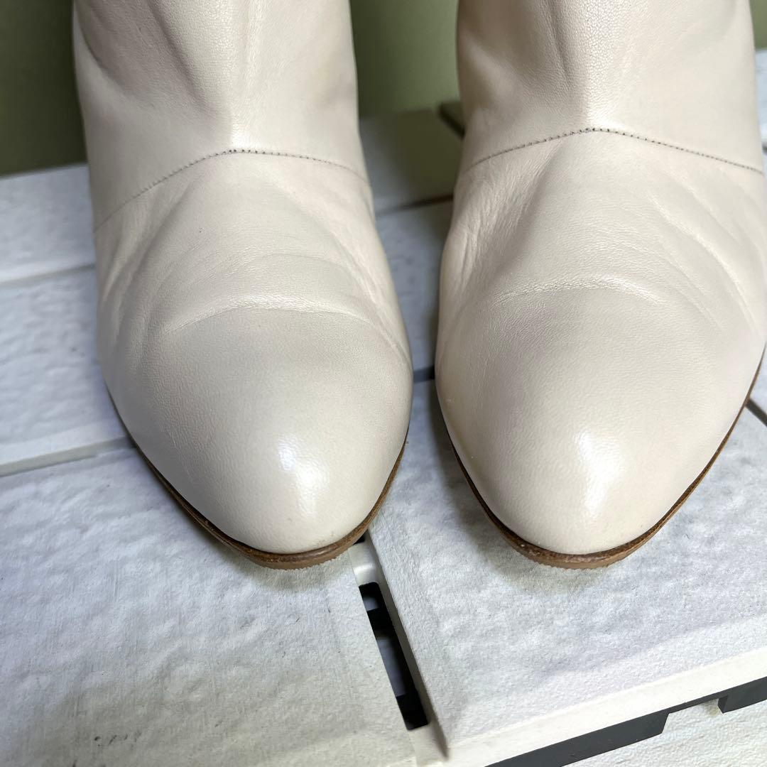 37 ネブローニ ロングブーツ ホワイト 白 レザー 24