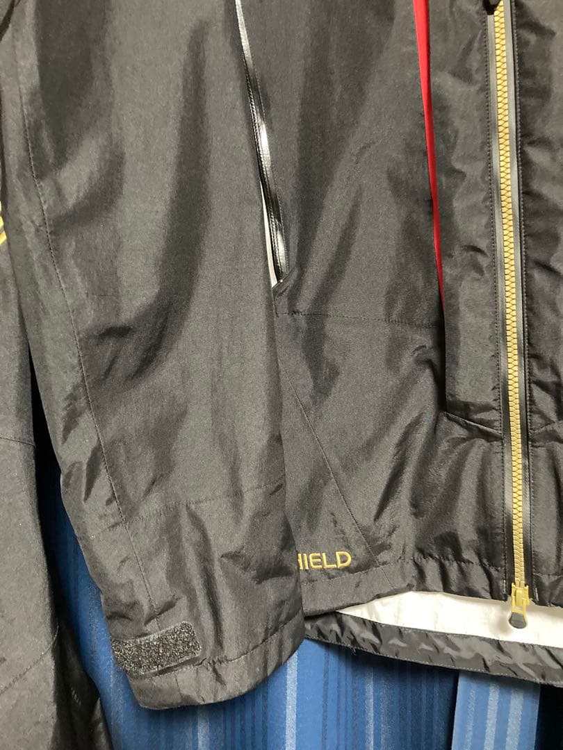 シマノ ネクサスDSタフレインスーツ RA-124S Lサイズ　ブラック