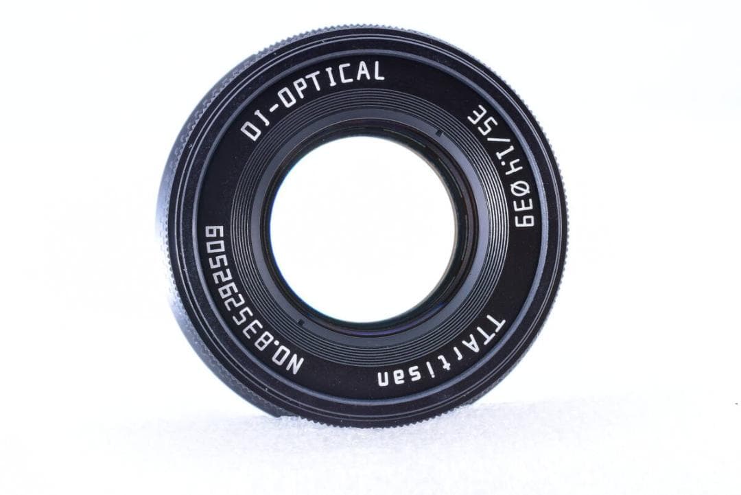 銘匠光学 TTArtisan 35mm F1.4 C マイクロフォーザーズ