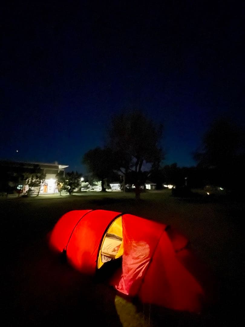 【美品】ヒルバーグ　カイタム3GT フットプリント付き、2022年12月購入