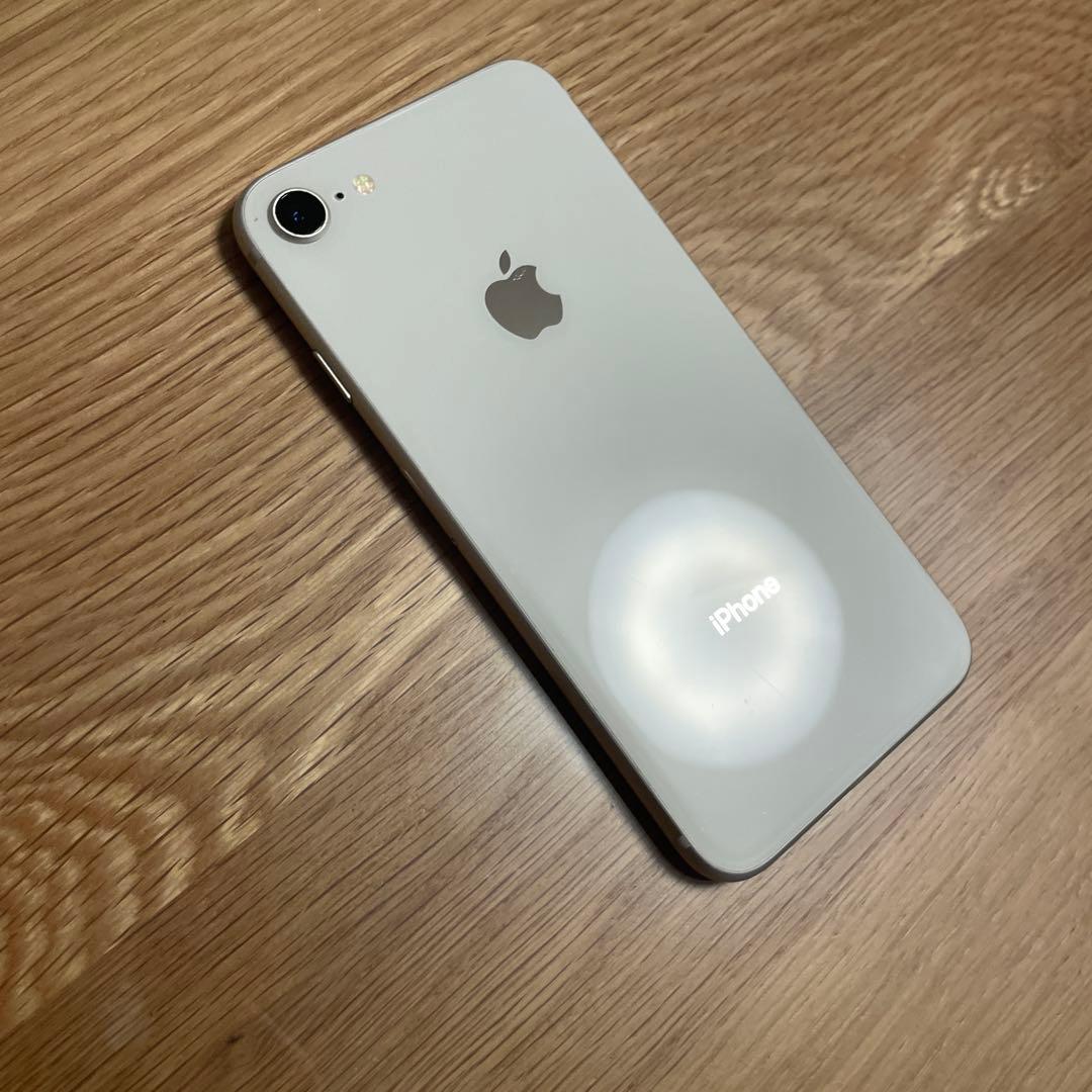 iPhone8 美品 64GB