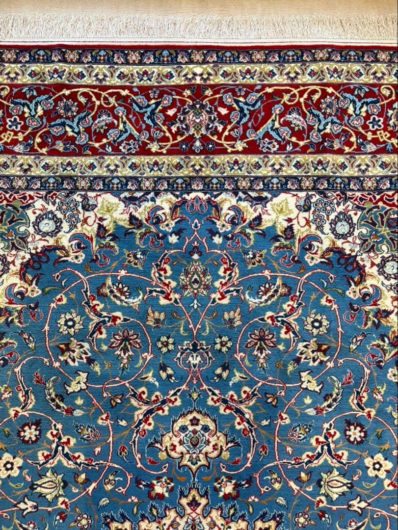 ペルシャ絨毯 イスファハン産（セイラフィアン工房）サイズ約211x152cm