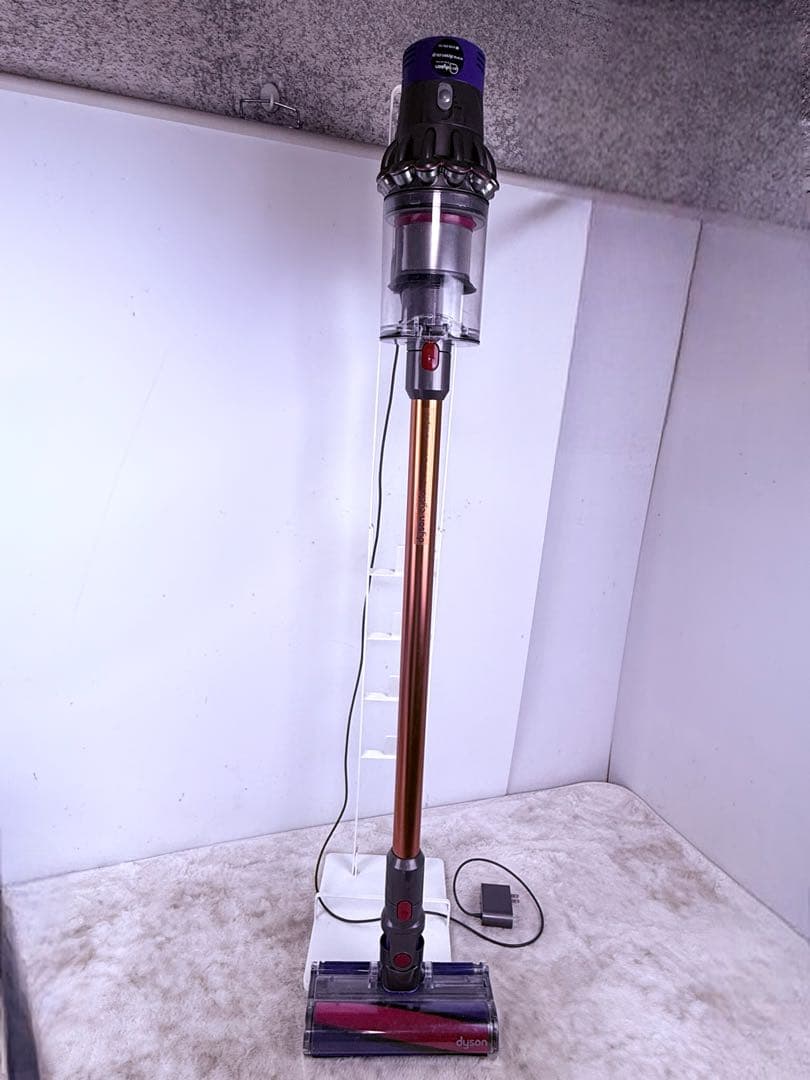 送料無料でお届け♪dyson V10 SV12 除菌清掃済みコードレスクリーナー