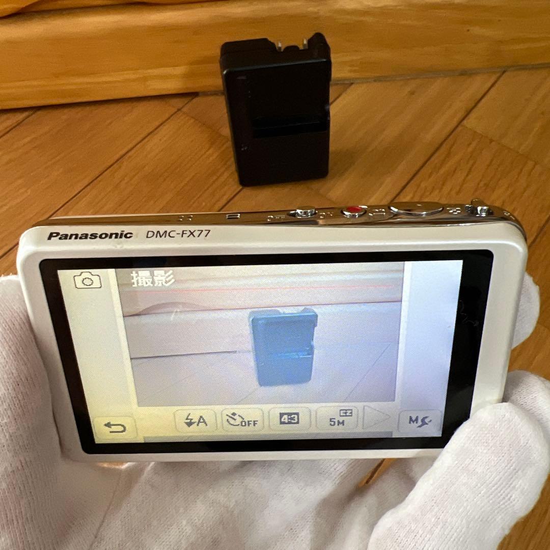 デジカメ Panasonic LUMIX DMC-FX77