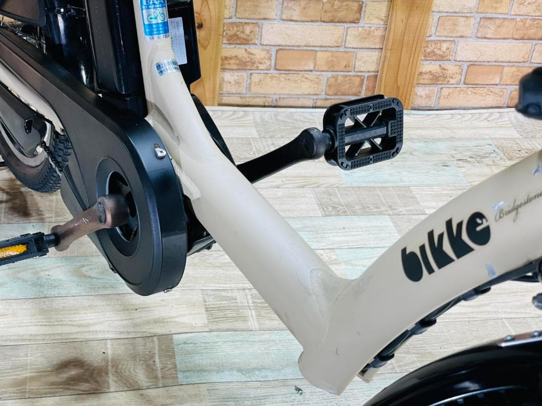 2018 超人気色 ビッケ ブリヂストン　子供乗せ電動アシスト自転車ZH2842