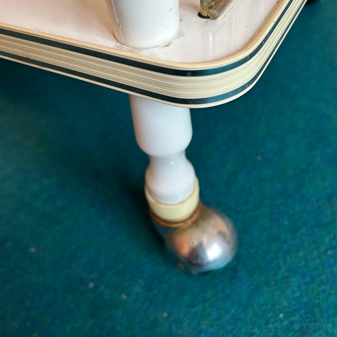 レトロポップ キッチンワゴン 白