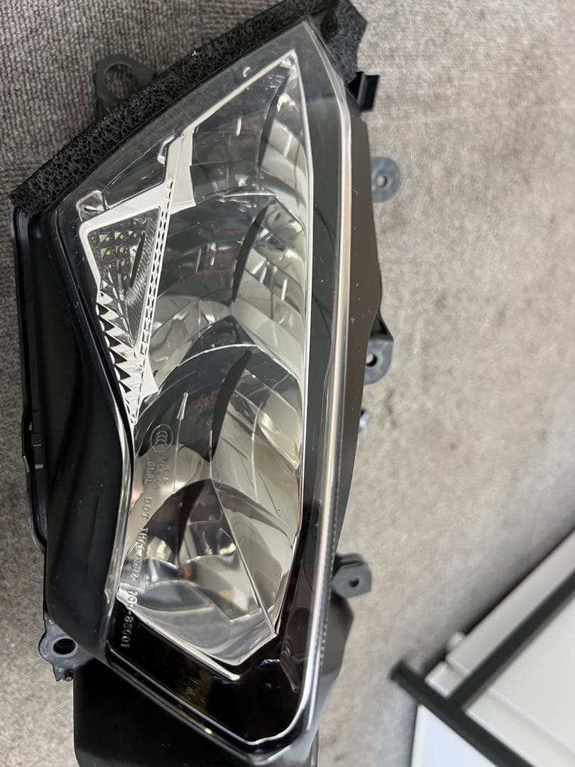 ZX4RR ZX25R 純正ヘッドライト