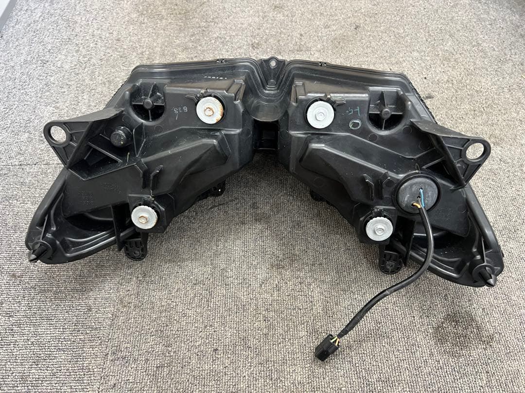 ZX4RR ZX25R 純正ヘッドライト