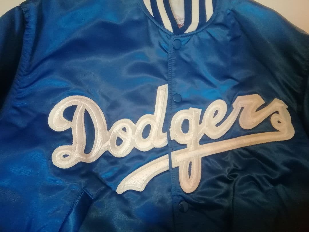 USA製Los Angeles Dodgers ドジャース　スタジャン　中綿