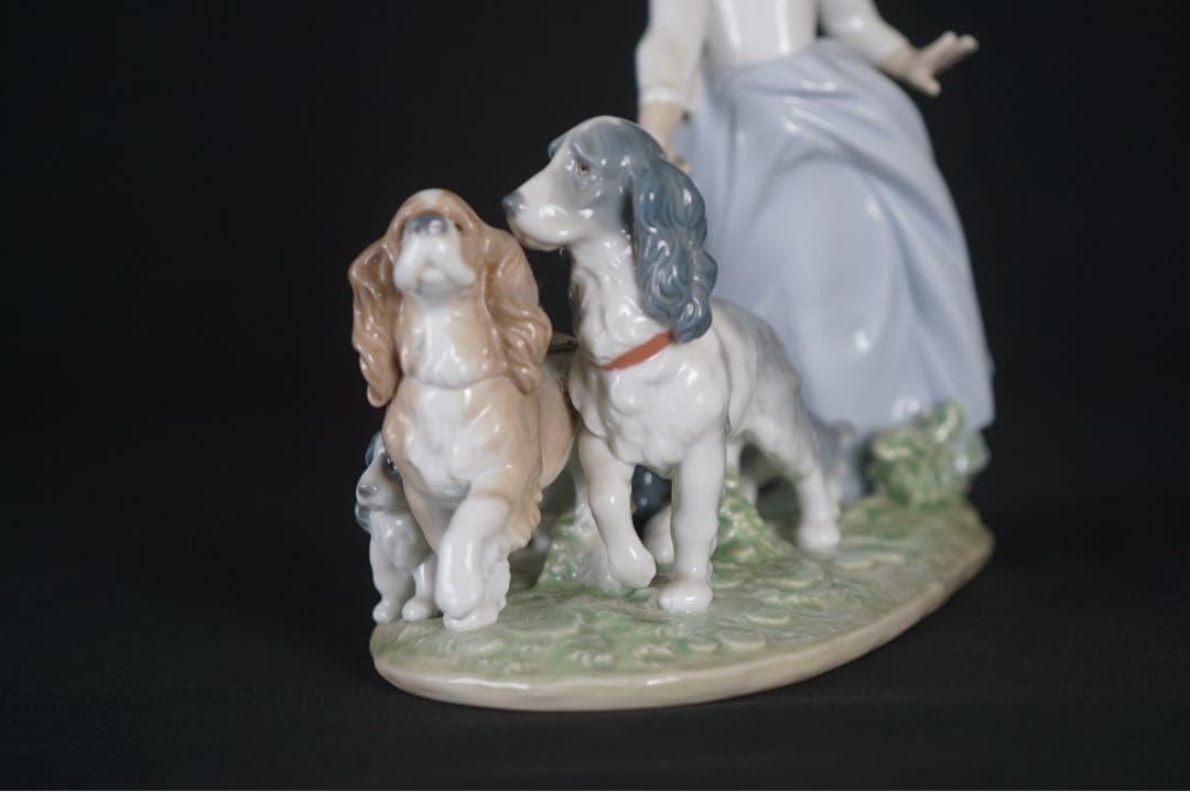 LLADRO リヤドロ フィギュリン 6784「仔犬たちの行進」