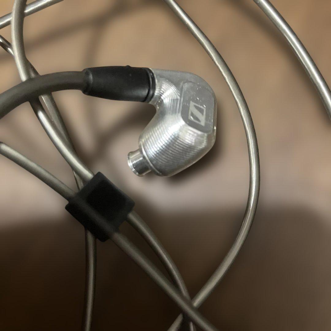 イヤホン　左のみ