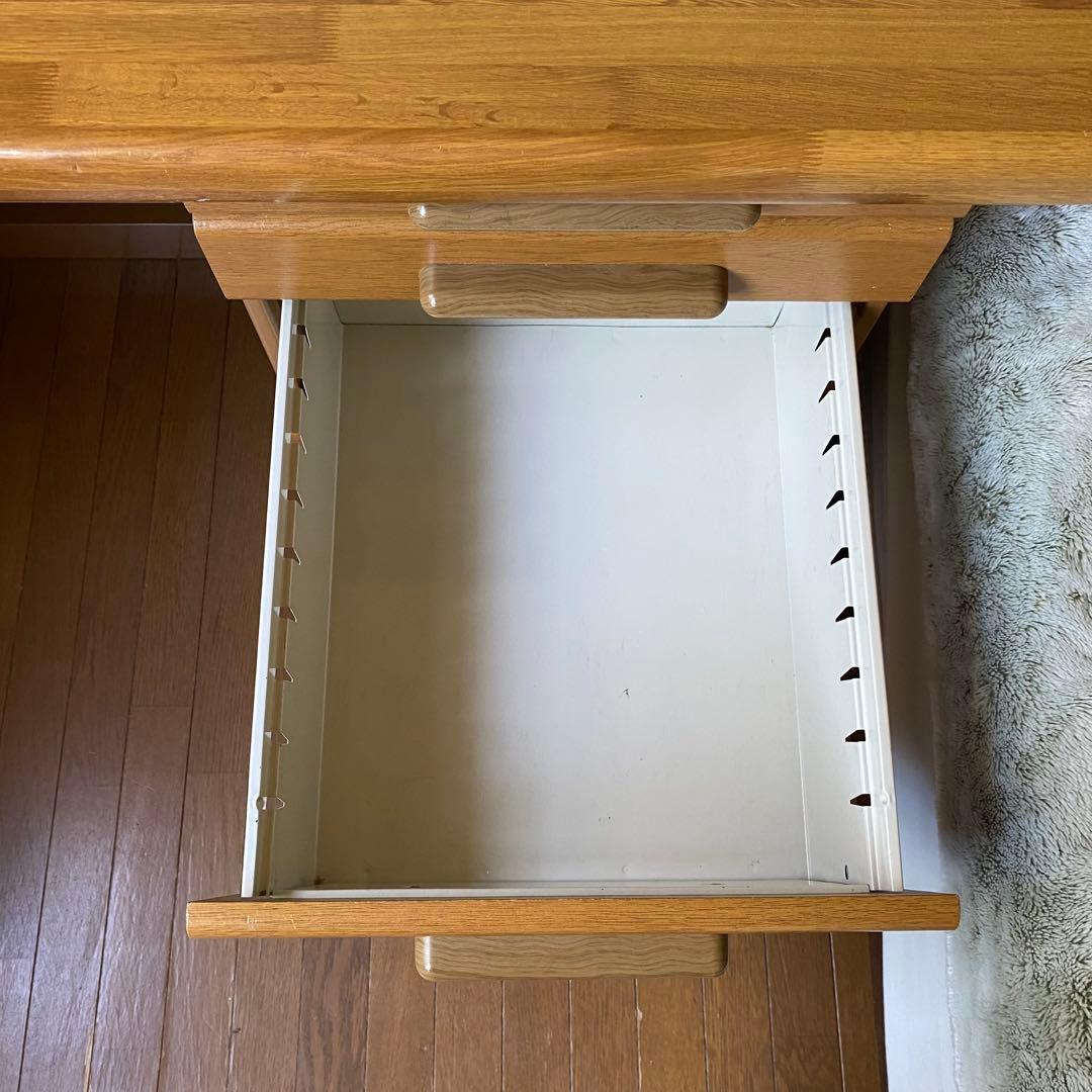 【匿名配送・送料込み】くろがね工作所　スチール×木　学習机　デスク　日本製