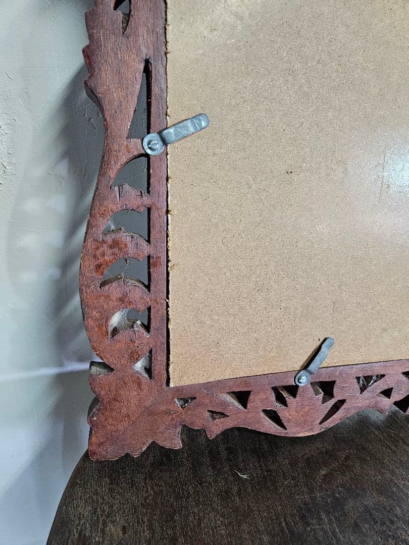 フランスアンティーク 木彫りのウォールミラー 壁掛け 鏡 木製 植物モチーフ