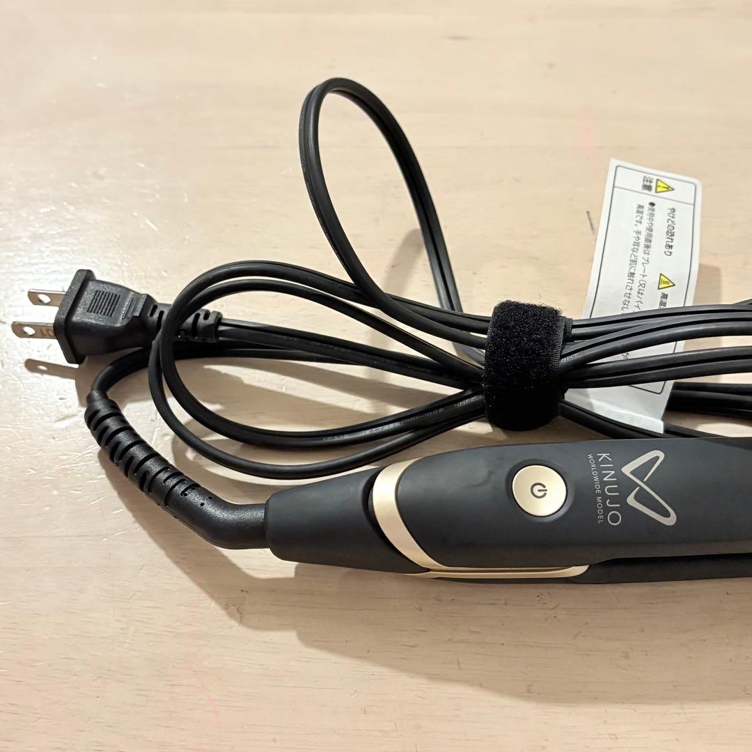 KINUJO W-worldwide model- キヌージョワールド