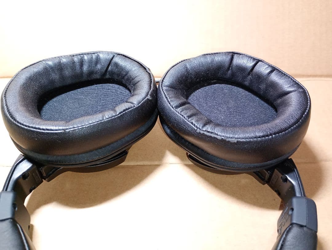 オ−ディオテクニカヘッドホン　ATH-WS1100