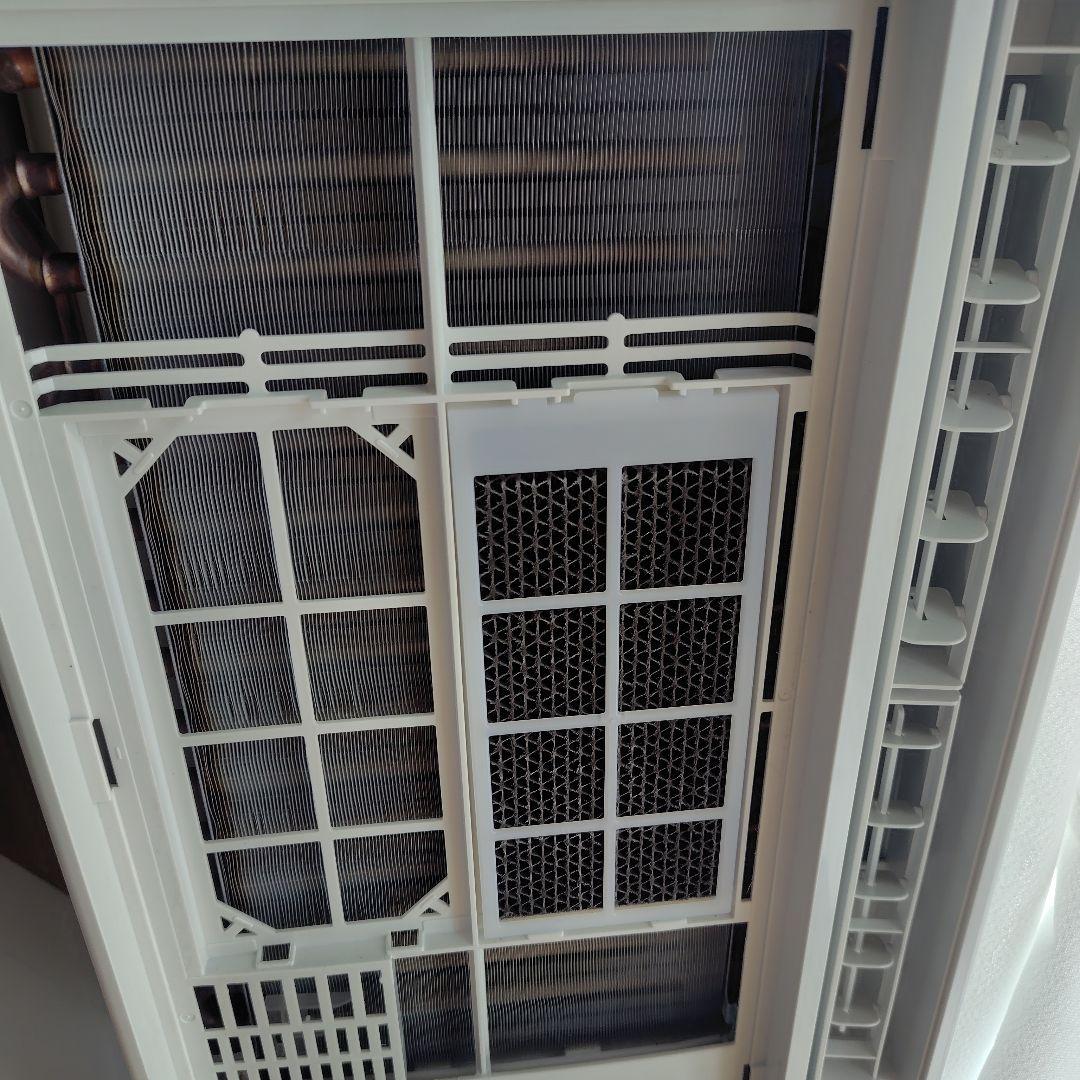 コロナ　窓用エアコン CW-F1624R　冷房専用