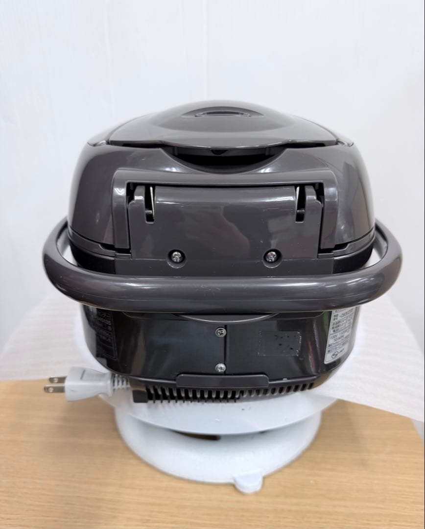 象印 ZOJIRUSHI IH炊飯ジャー NW-VS10 1.0L 2023年製