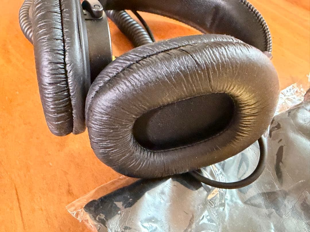 Sony MDR-7506 スタジオモニターヘッドフォン