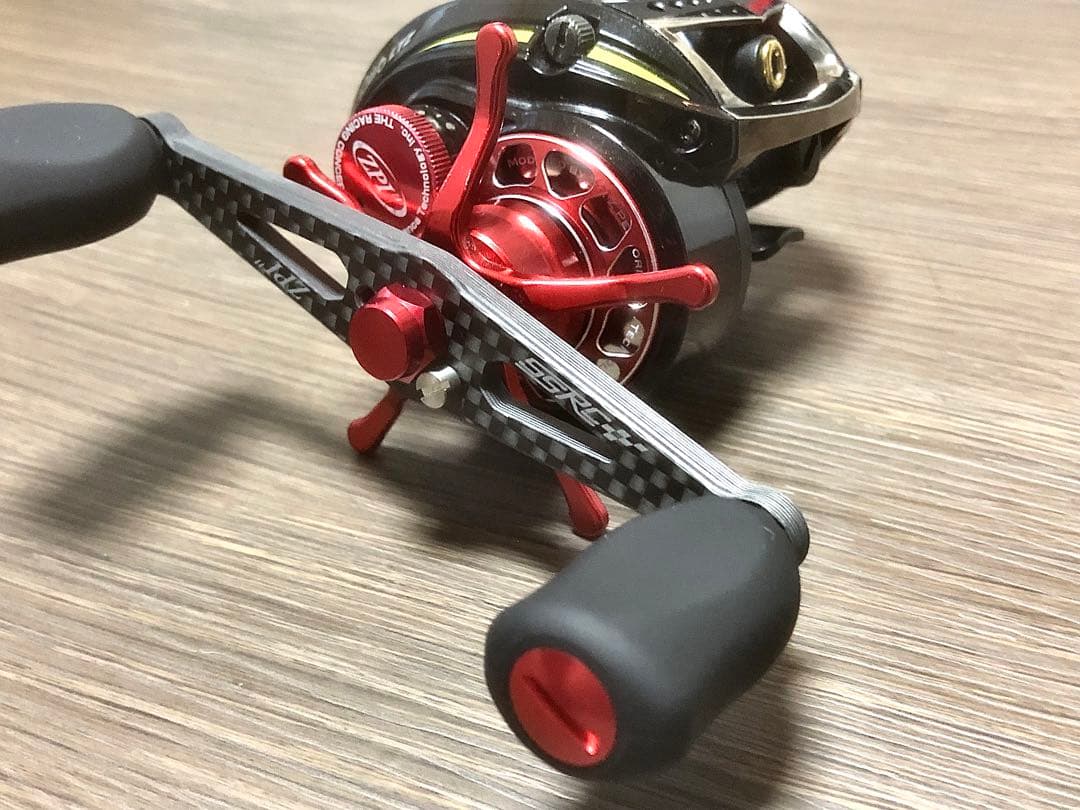 限定Abu GarciaＬＴＺ7右 ＺＰＩＢＦＣ９３０ＰＲＯＨＢＦレッドイマカツ